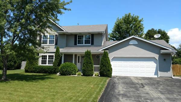 124 11th Ave, Union Grove, WI 53182