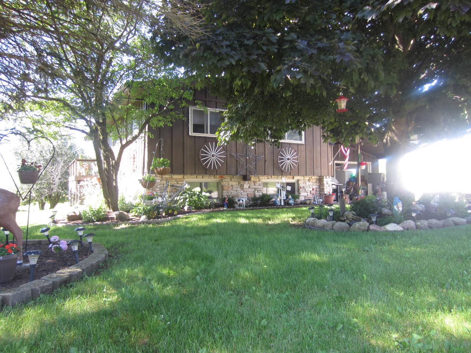 811 Summit St, Plymouth, WI 53073