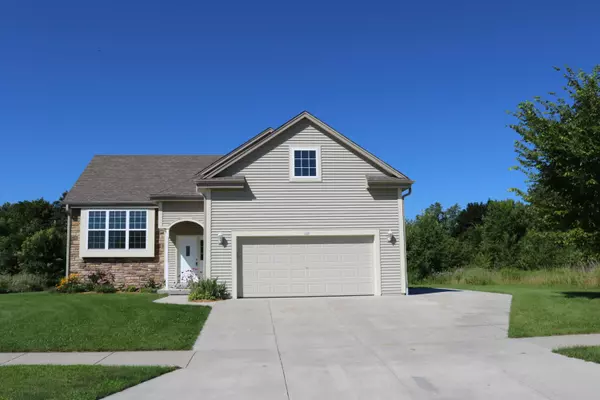 120 Vista Del Parco Dr, Sullivan, WI 53178