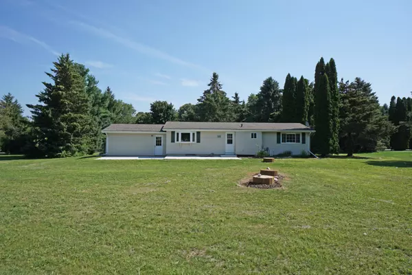 Ashippun, WI 53066,W1219 Stein Way