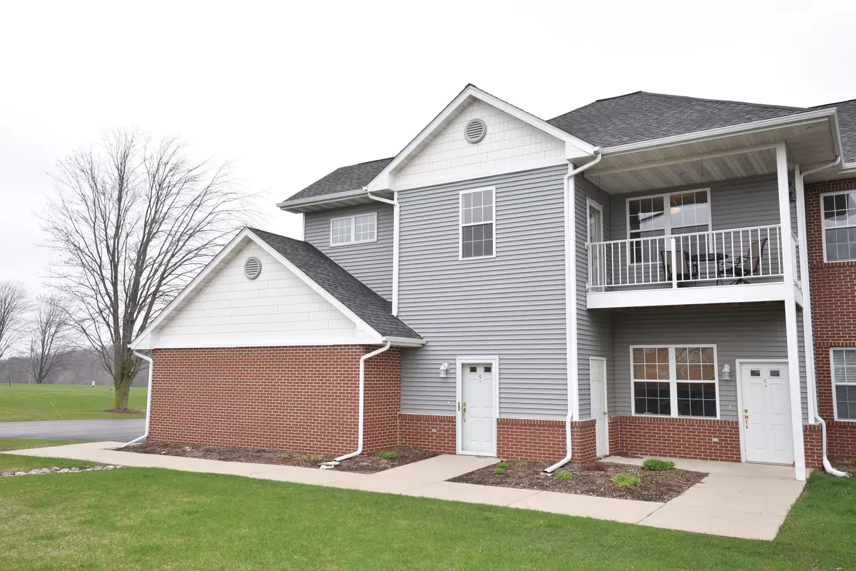 Saukville, WI 53080,691 W Dekora St Unit G