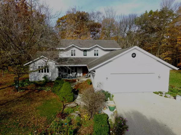 1428 N Boltonville Rd, Scott, WI 53001