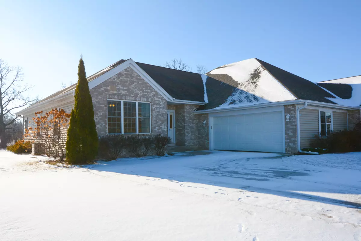 Franklin, WI 53132,9080 S Cordgrass Cir E