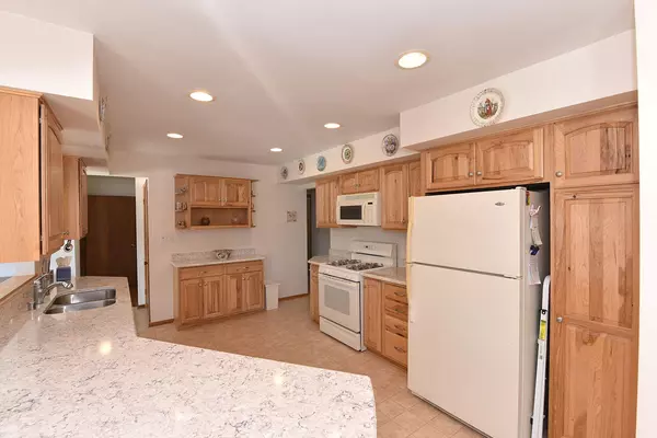 Muskego, WI 53150,W135S6569 Sherwood Ct