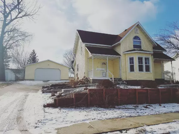 1211 Cardinal St, Bangor, WI 54614