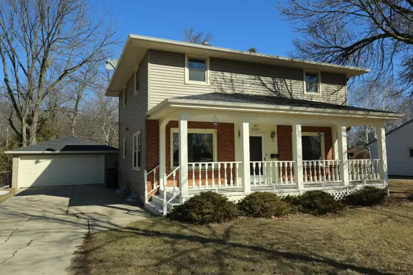 N85W16856 Ann Ave, Menomonee Falls, WI 53051