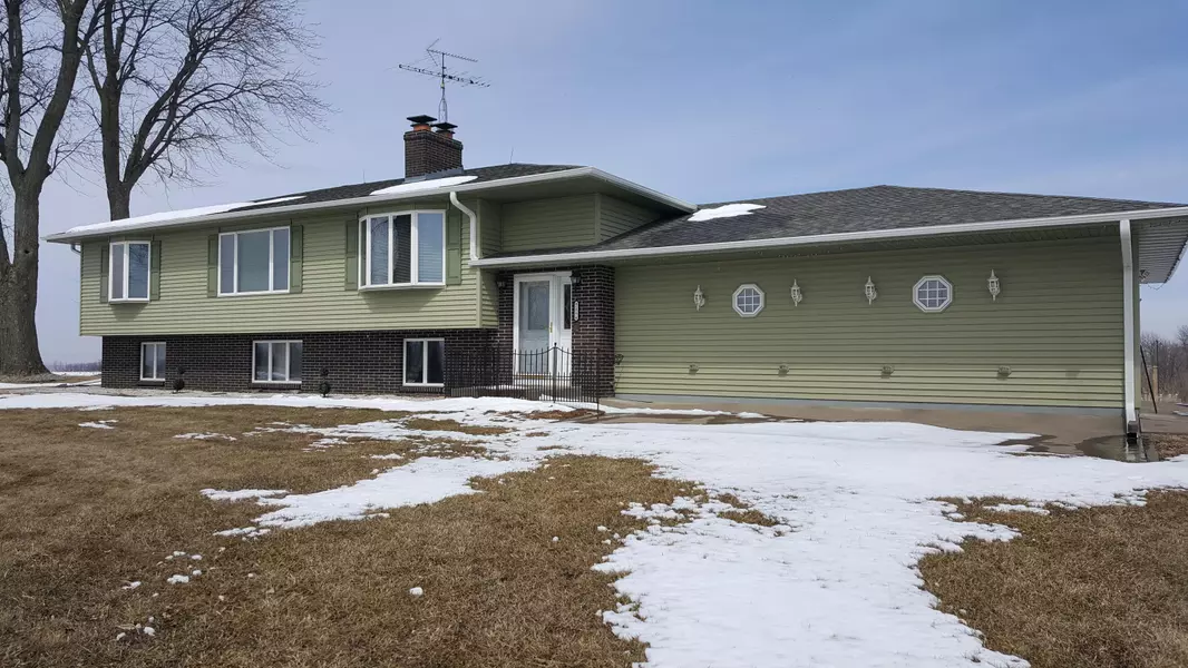 W1774 County Road E, Belvidere, WI 54610