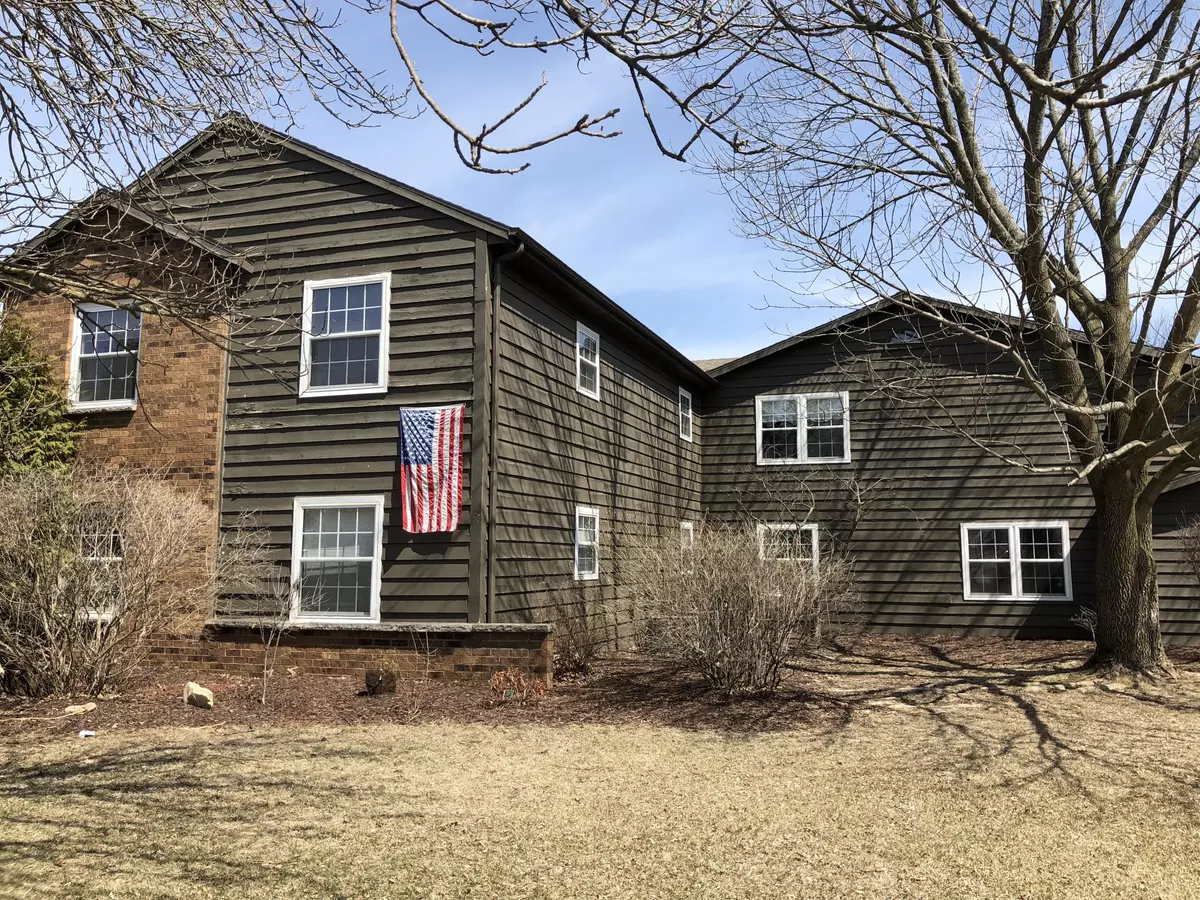 Hartland, WI 53029,652 Dundee Ln Unit E