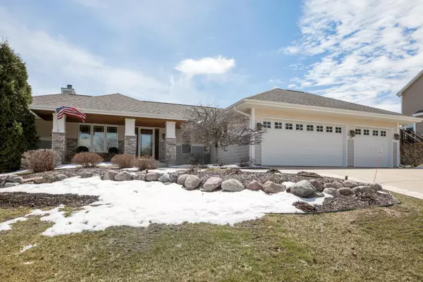 1737 Valley Dr, Grafton, WI 53024