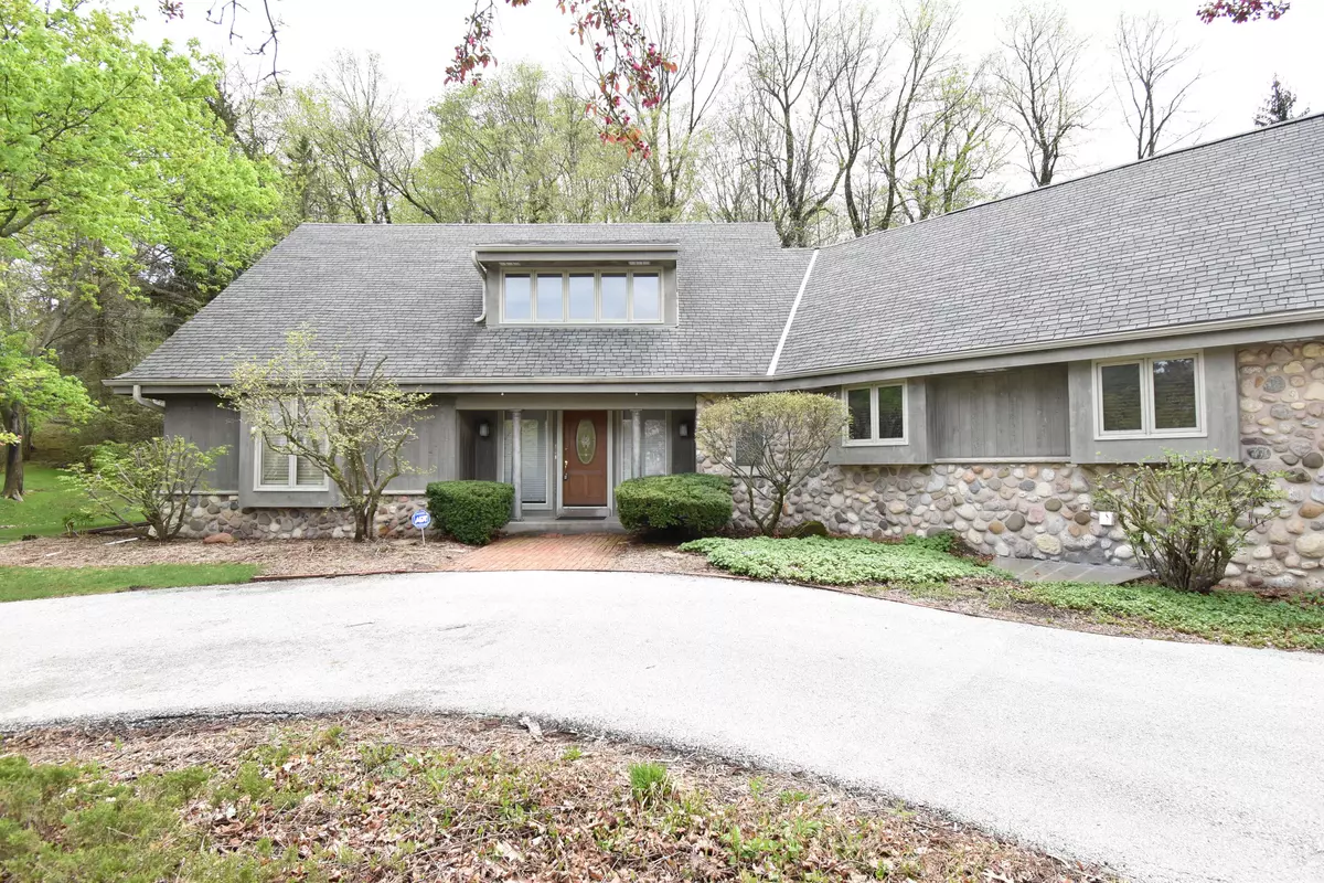 Elm Grove, WI 53122,13825 Fairfield Ct