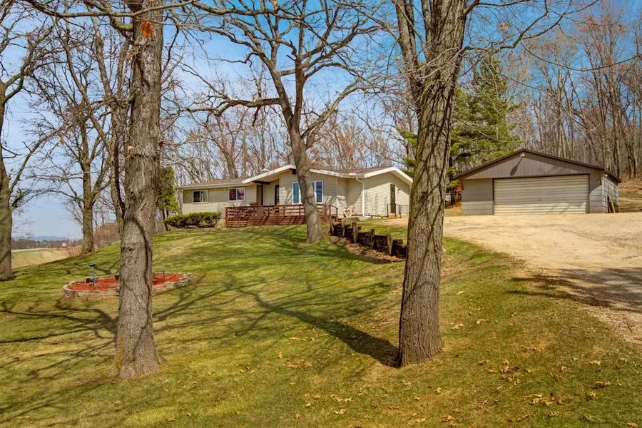 W607 County Road B, Bangor, WI 54614