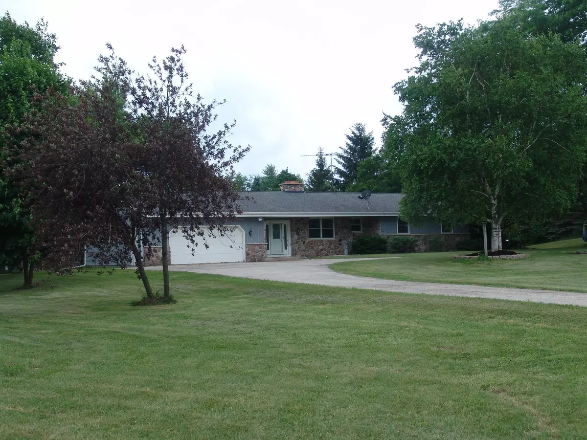 Auburn, WI 53040,N214 State Road 45