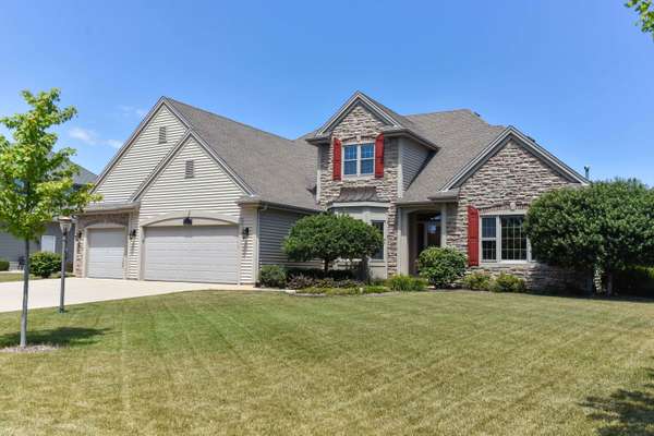 5362 101st St, Pleasant Prairie, WI 53158