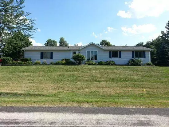 Cascade, WI 53011,401 Mary Mae CT