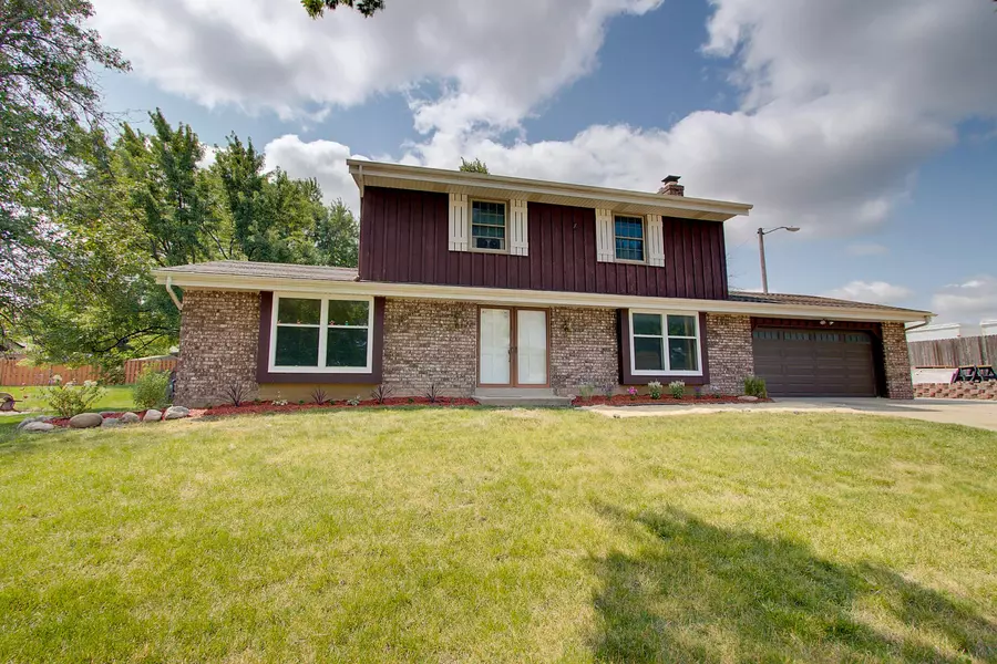 2431 W Parnell Ave, Milwaukee, WI 53221