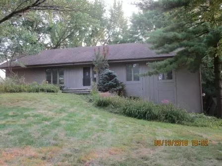 N71W27089 Meadow Wood Ln, Lisbon, WI 53089