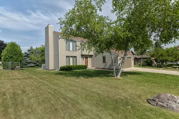 Mukwonago, WI 53149,1264 River Park Cir  E