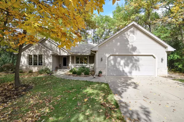 Franklin, WI 53132,8514 W Blackbird Ct