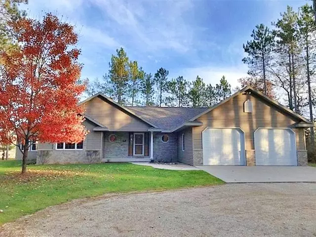 Wausaukee, WI 54177,N13648 Otter Way