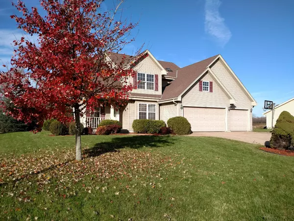 Oak Creek, WI 53154,8173 S Wynona Dr