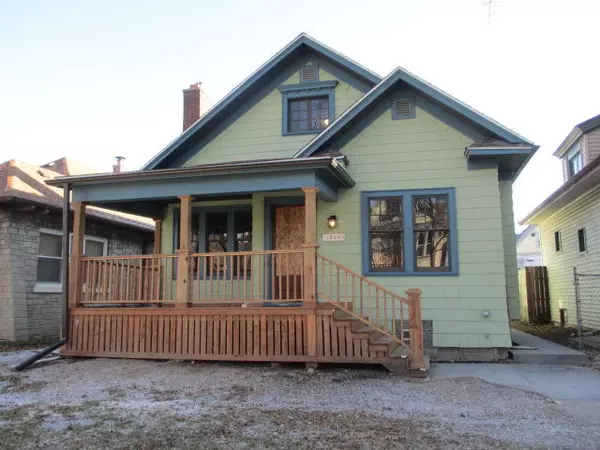 1206 S 28th St,  Milwaukee,  WI 53215