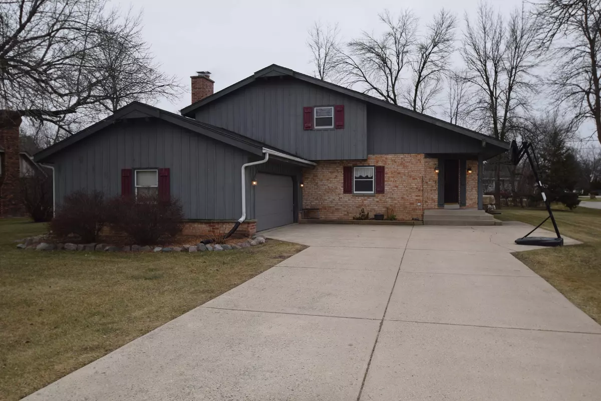 Franklin, WI 53132,12165 W Somerset Dr