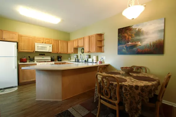 Lake Geneva, WI 53147,1150 Park Dr Unit 804