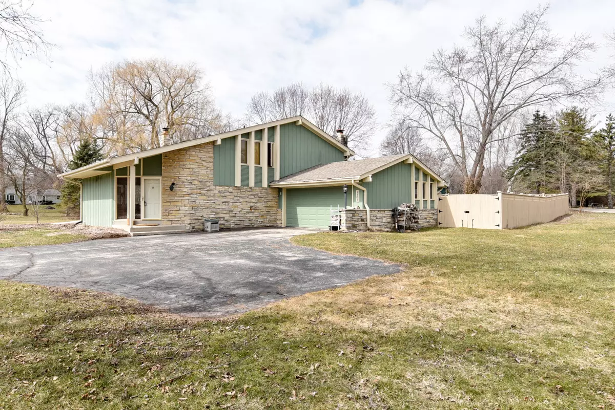 Cedarburg, WI 53012,1565 Sherwood Dr