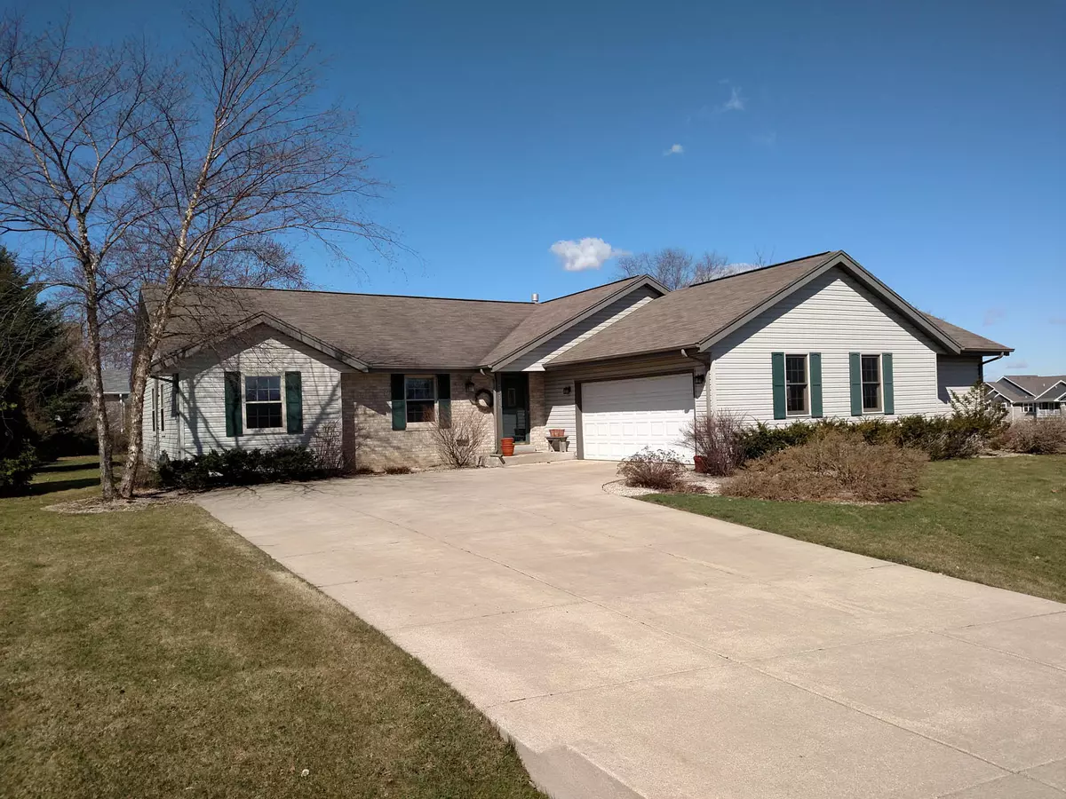 Oak Creek, WI 53154,7911 S Long Meadow Dr