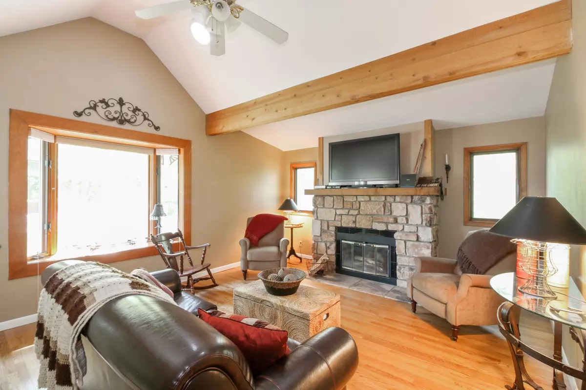 Twin Lakes, WI 53181,529 Oakwood Trl