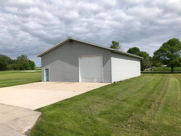 4525 County Road CR, Newton, WI 53063