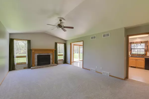 Deerfield, WI 53531,341 Washburn Rd