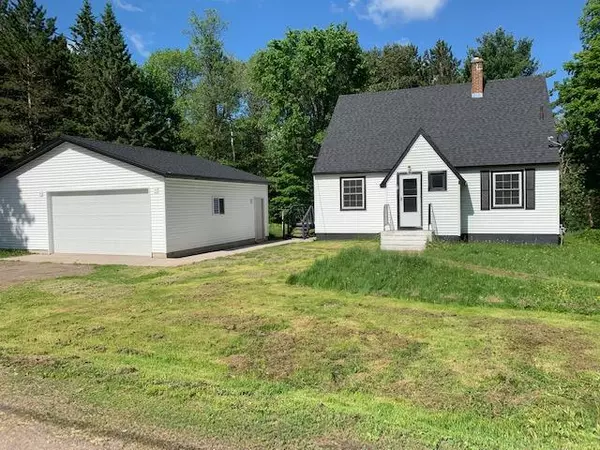 202  Willow St Unit, Bates, MI 49935