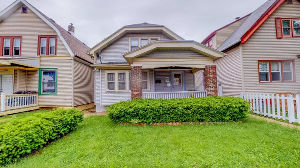 1427 S 34th St Unit 1427A, Milwaukee, WI 53215