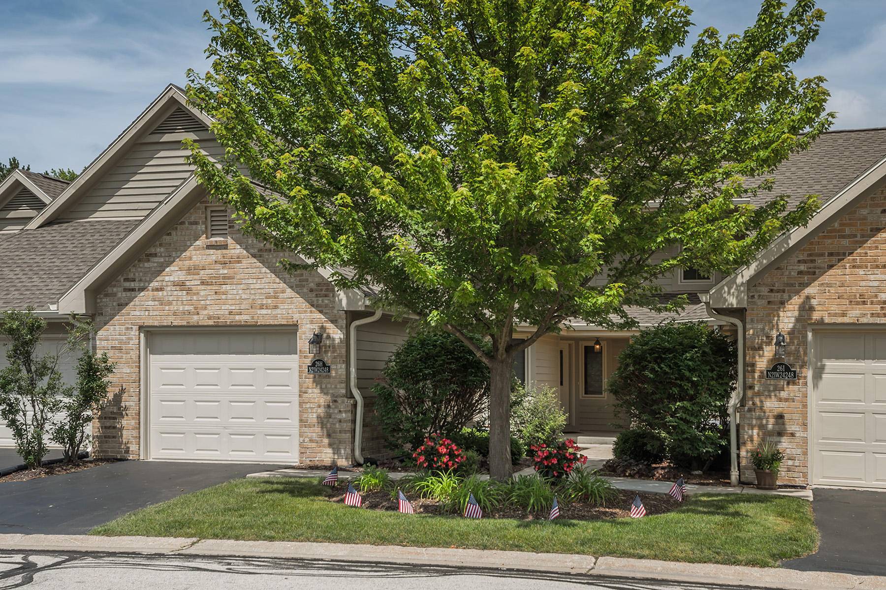 N21W24248 Cumberland Dr Unit 26H, Pewaukee, WI 53072