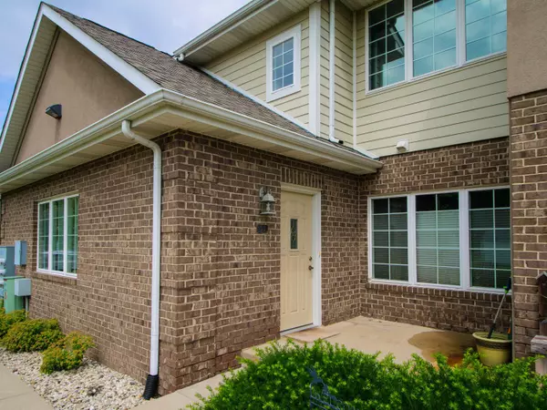 Pleasant Prairie, WI 53158,9298 66th Ave Unit 53