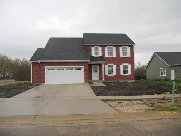 1317 E Longneedle Ln, Elkhorn, WI 53121