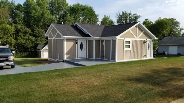 Salem Lakes, WI 53179,9945 270th Ct