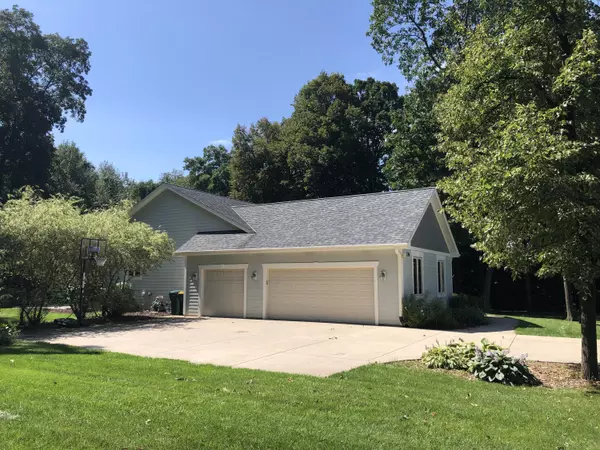 Merton, WI 53089,N63W27373 Scholl Ct