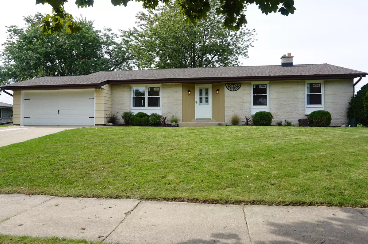 Oak Creek, WI 53154,7935 S Wynbrook Ct