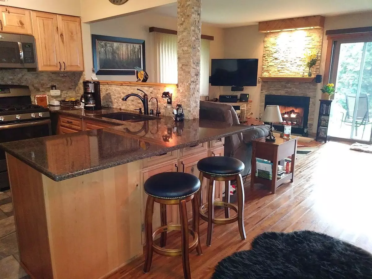 Dover, WI 53139,1522 Grandview Ct Unit 1