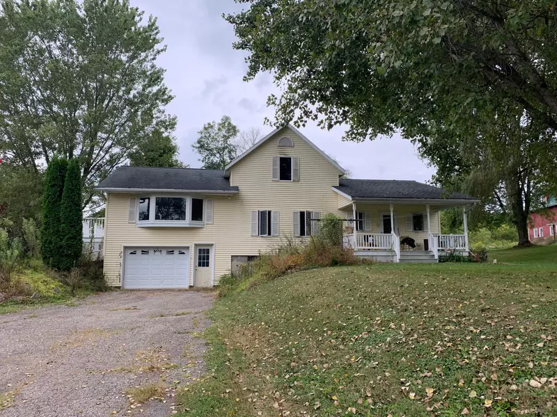 W130 Cedar Valley Rd, Bergen, WI 54658