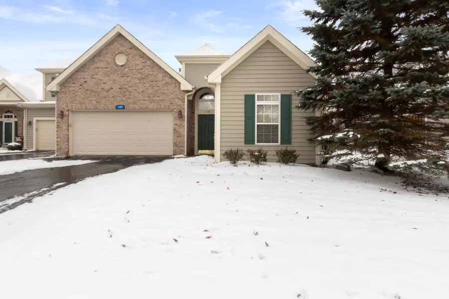 1109 Terrace Ct Unit 43-16, Geneva, WI 53147