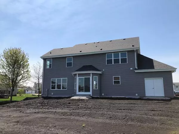 Ixonia, WI 53036,W1114 Deer Creek Cir