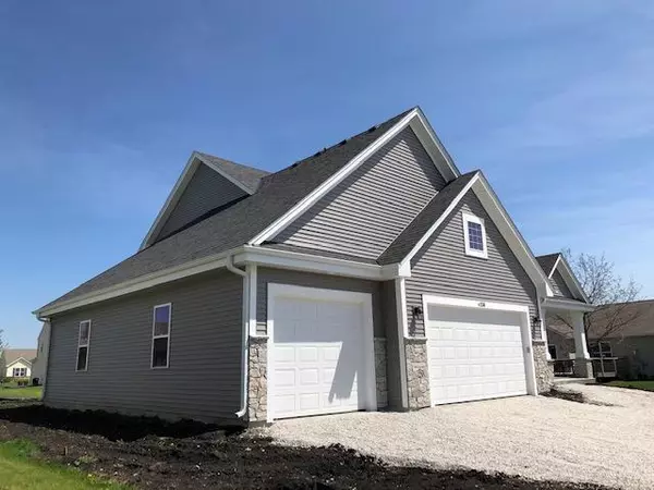 Ixonia, WI 53036,W1114 Deer Creek Cir