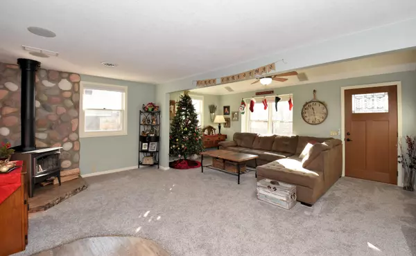 Muskego, WI 53150,S69W17752 Forest Dr