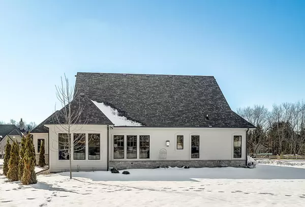 Summit, WI 53066,1540 Newbridge Ln