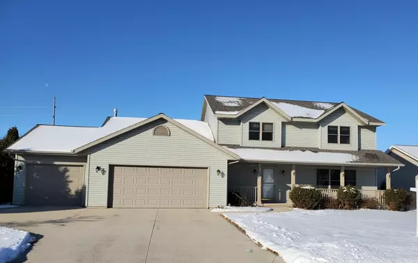 129 Columbine Ln, Sheboygan Falls, WI 53085