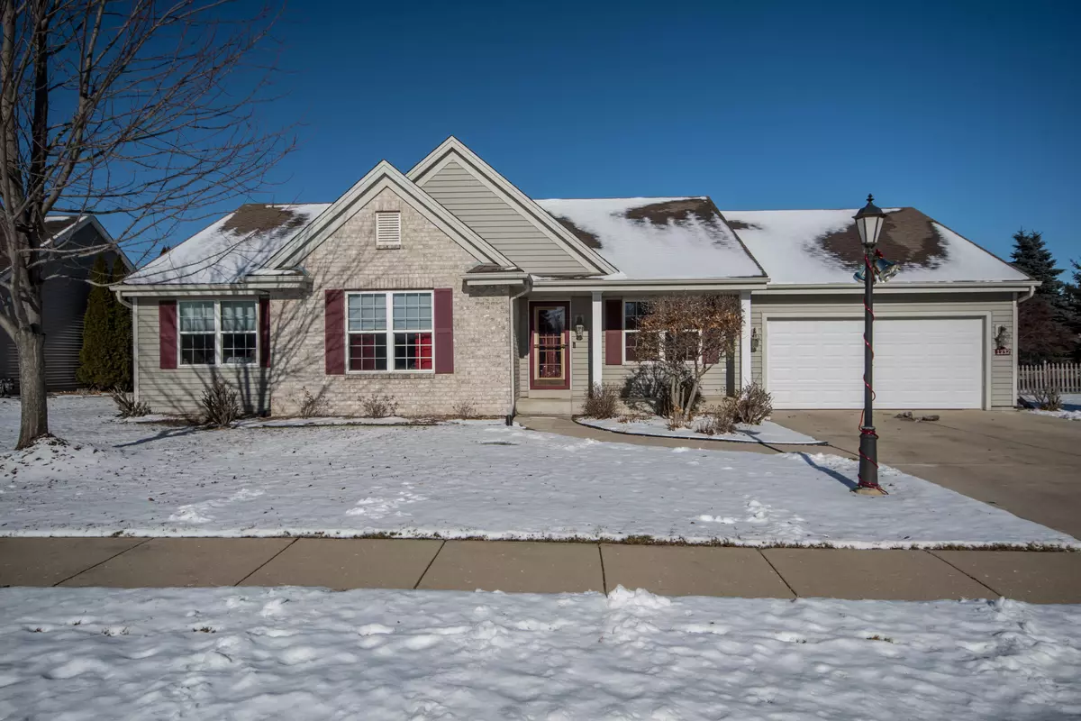 Oconomowoc, WI 53066,1232 Redwing Dr