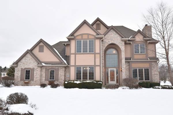 9537 Hillside Ct, Brown Deer, WI 53223